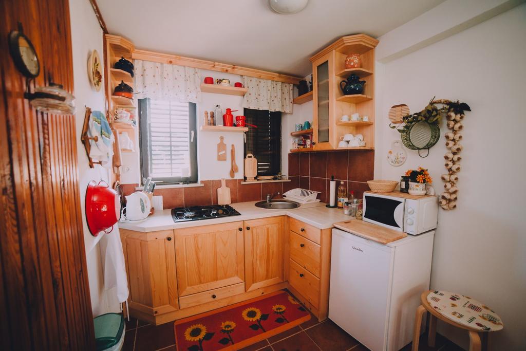 Holiday Home Castanea Praporcan エクステリア 写真